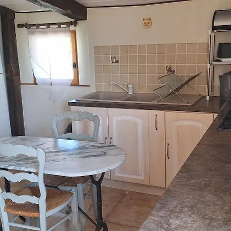 Pouton Σπίτι διακοπών Saint-Loubouer