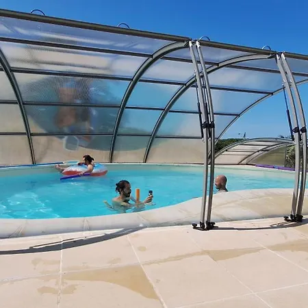 Pouton Сasa de vacaciones *